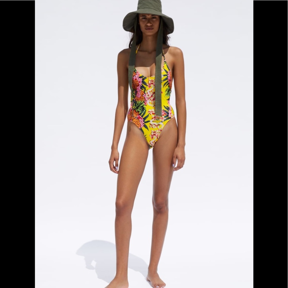NWT ZARA Yellow Pineapple Swimsuit Size M - Picture 2 of 9